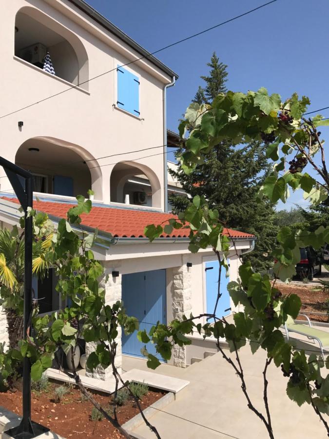 Apartment Tin Пинезичи Экстерьер фото